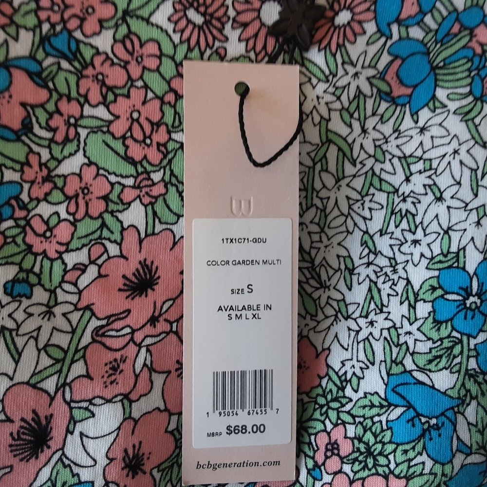 New BCBGeneration Short Sleeve Cropped T-shirt | Floral Garden Small - Picture 13 of 15